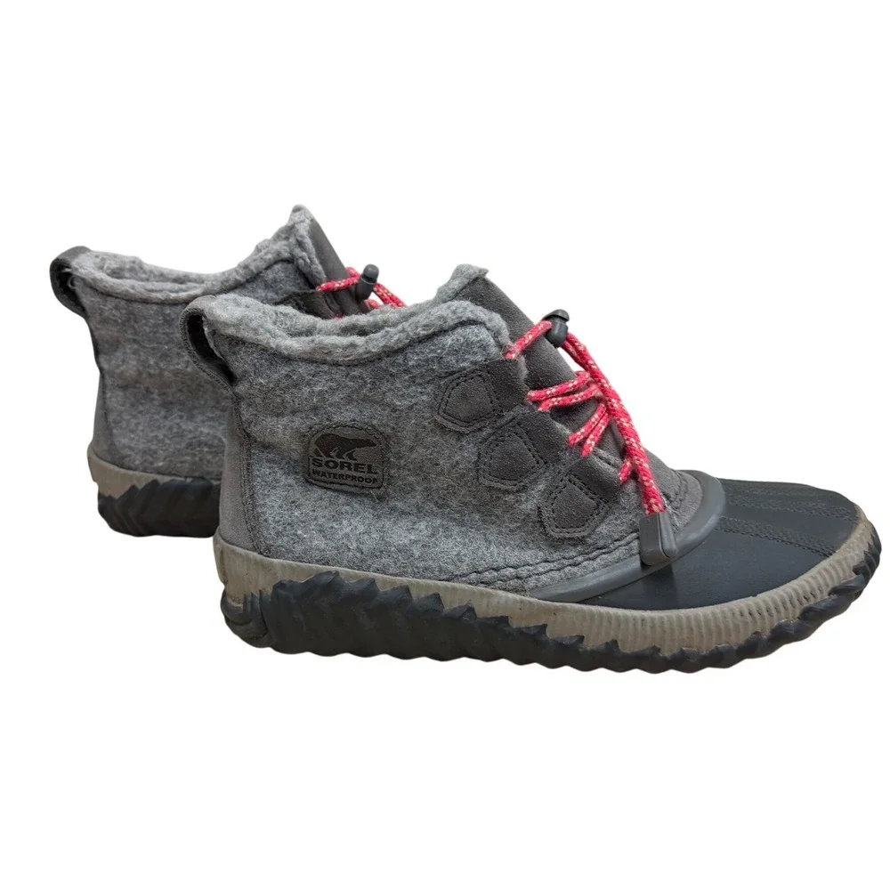 Sorel‎ Waterproof Out N About Felt Duck Boots Pink Laces Women's Size 6